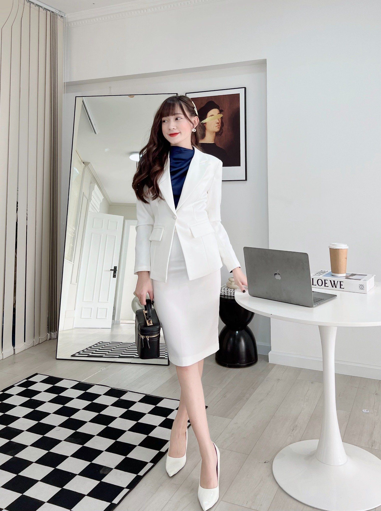  Bộ Áo Vest Nữ 1 Nút Vạt Vuông & Váy Bút Chì Đen 
