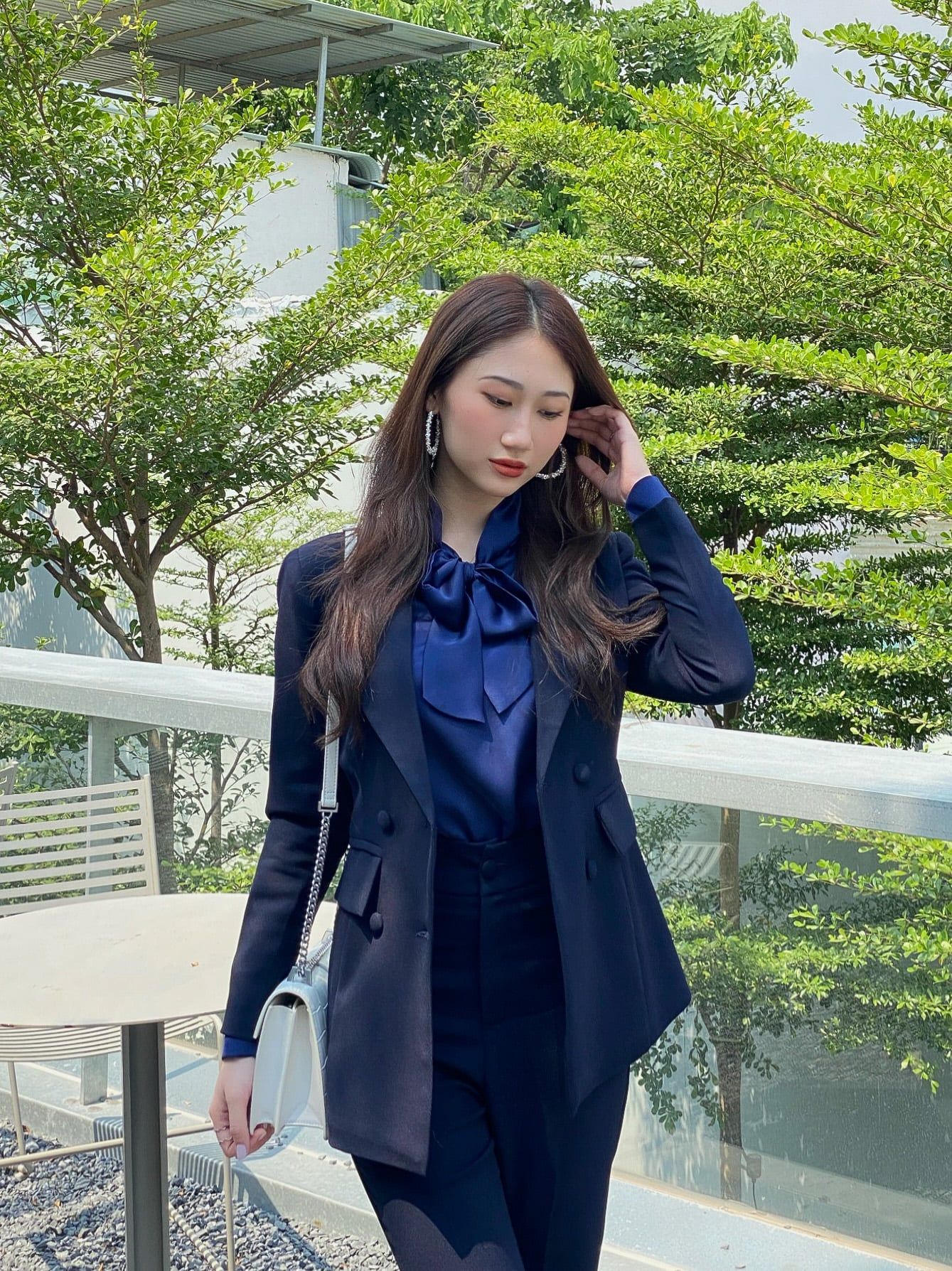 Bộ Áo Vest Nữ 4 Nút & Quần Loe 