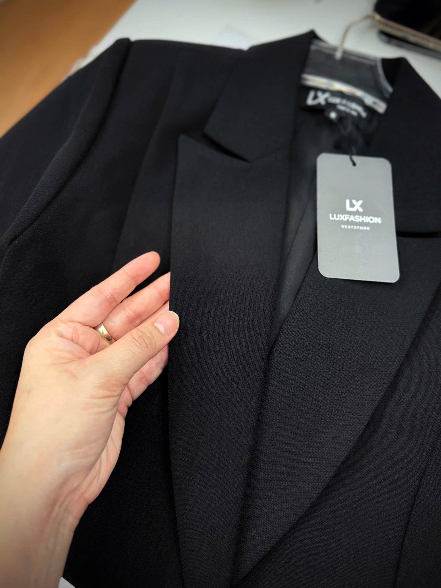  Bộ Áo Vest Nữ 1 Nút & Quần Loe 