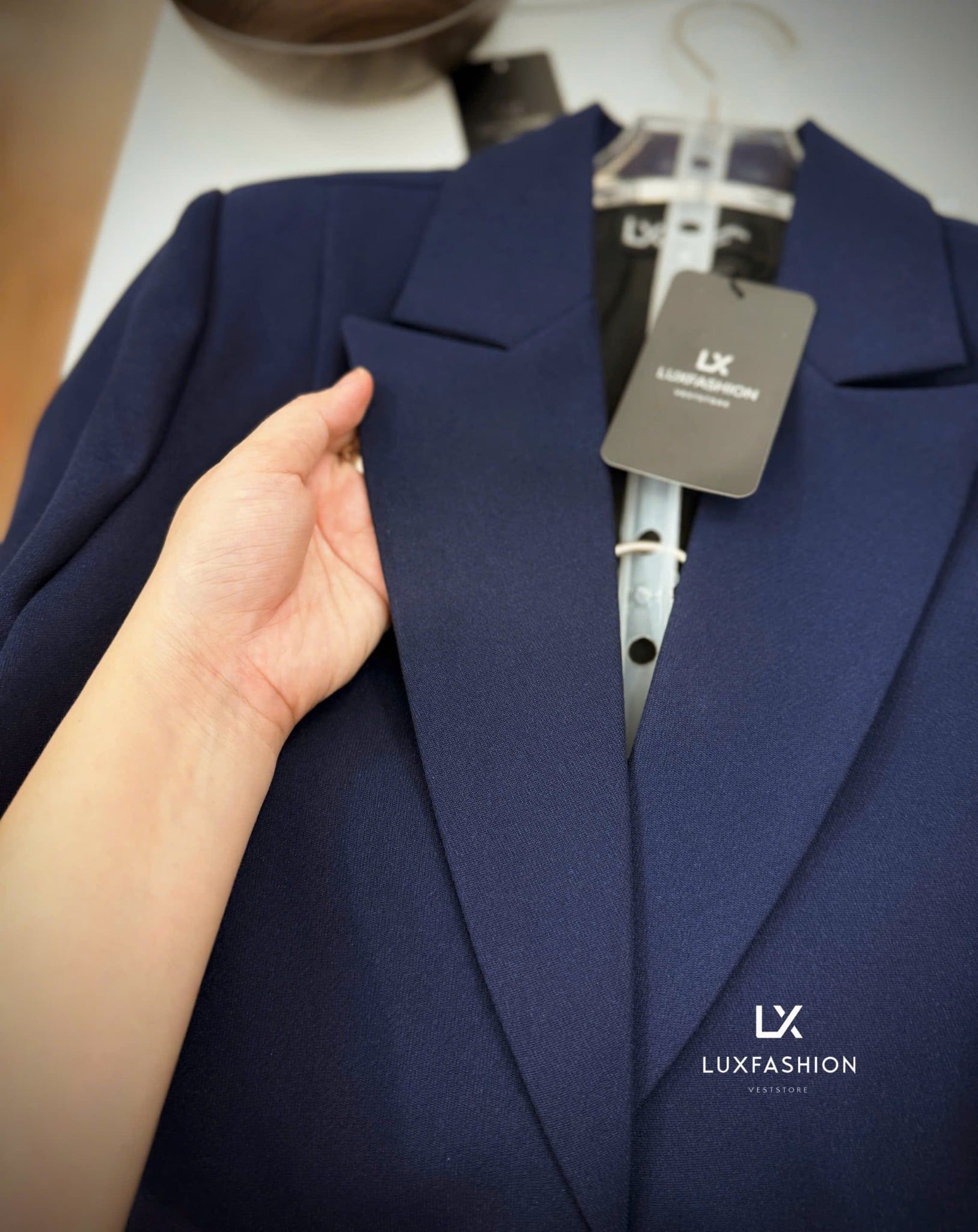  Bộ Áo Vest Nữ 1 Nút & Quần Suông Xanh Trung 