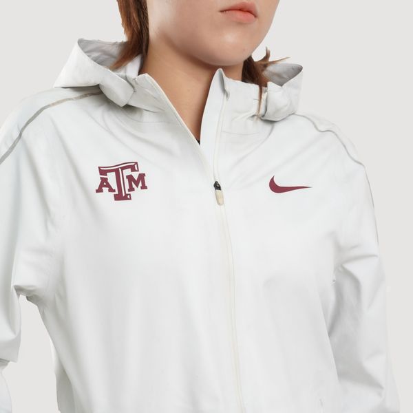 Áo Khoác Nike Shield Windbreaker Women’S Texas A&M Jacket