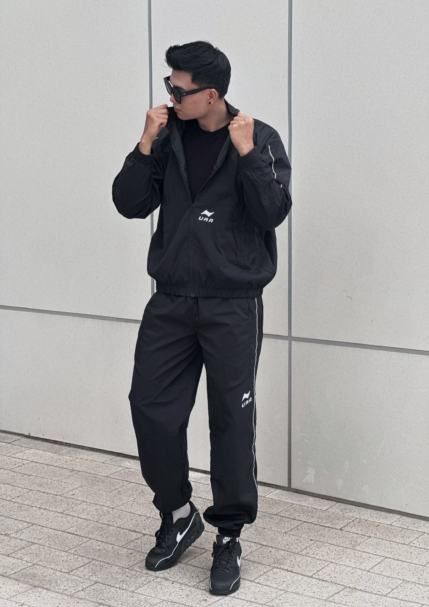 Áo Khoác Ura Air Windrunner Jacket