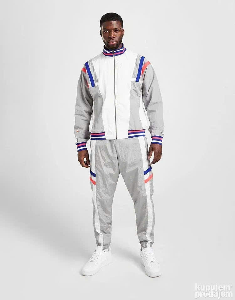 Áo Khoác Nike Chelsea FC Air Max Windbreaker Jacket