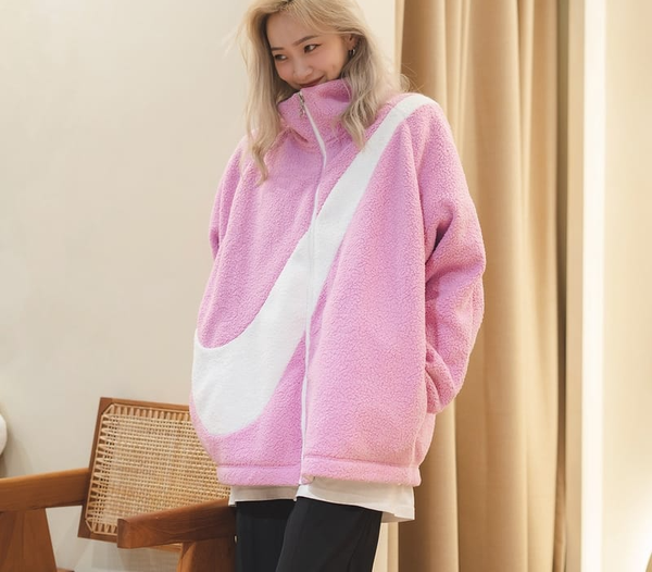 Áo Khoác Nike Swoosh Reversible Sherpa Jacket