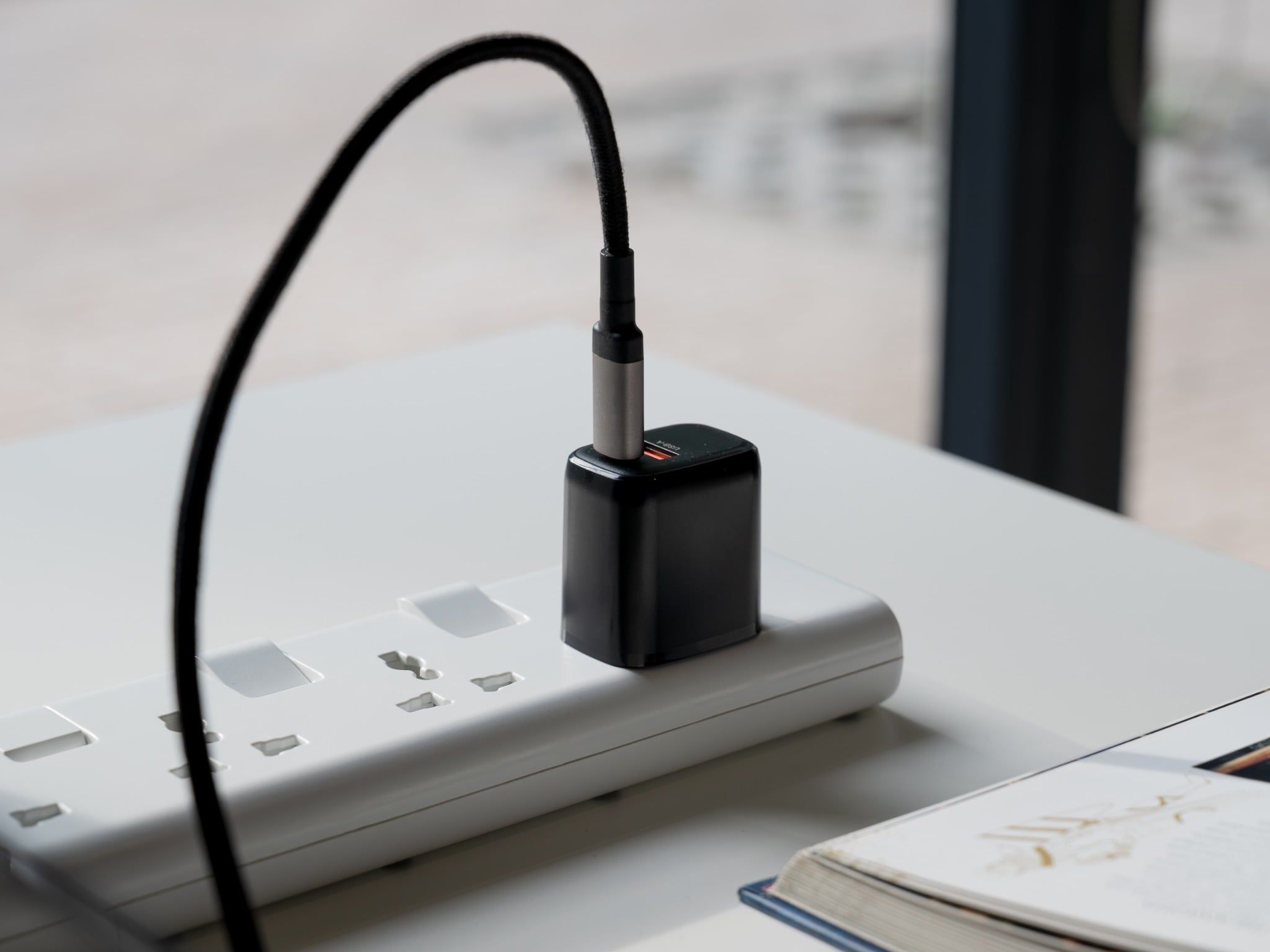  Củ sạc nhanh Philips DLP4327 PD25W, QC3.0 