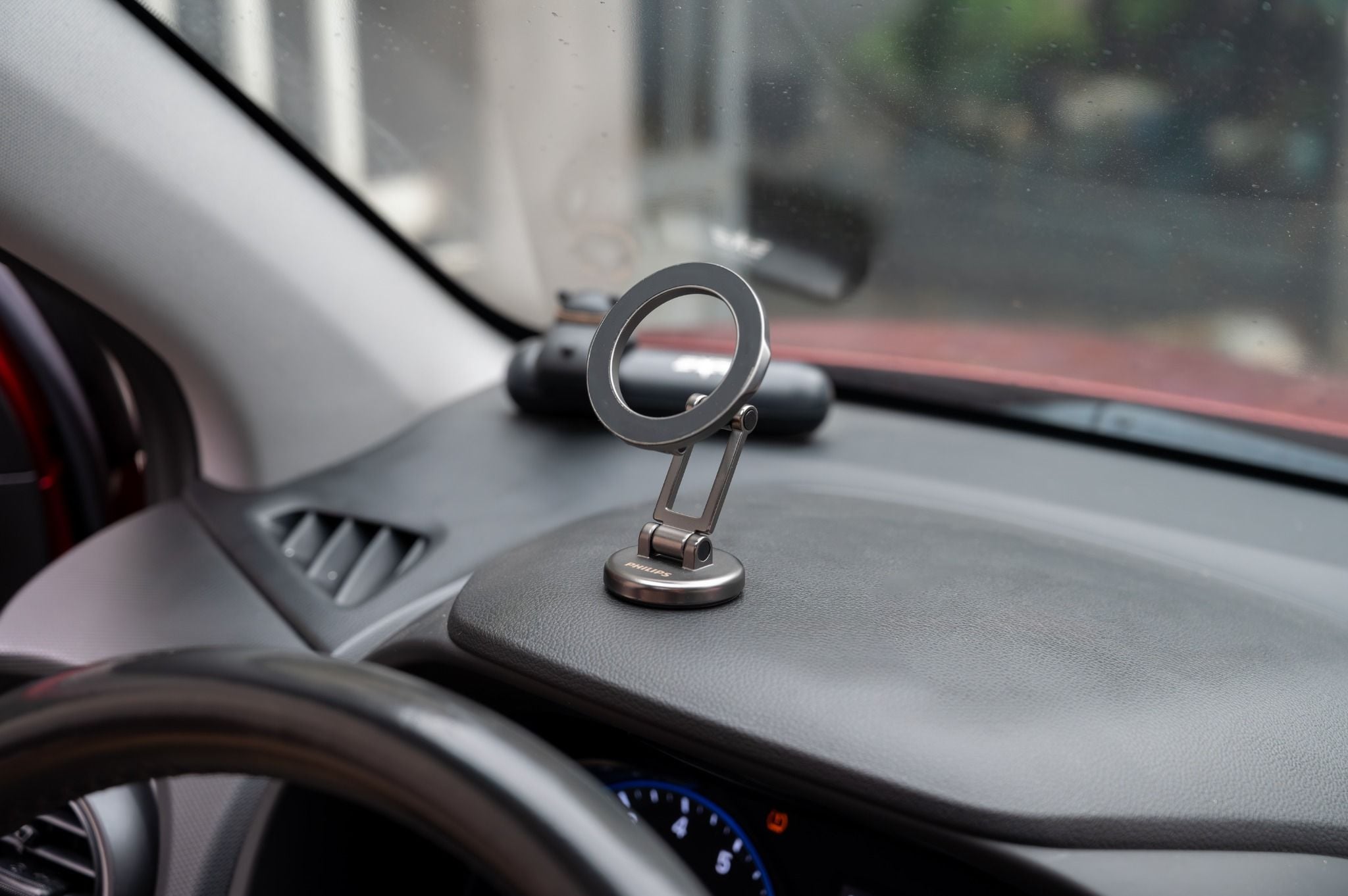  [New] Giá đỡ điện thoại trên ô tô bằng hợp kim nhôm Philips DLK2415MB 