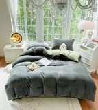  S11 - Bộ Chăn Ga Gối Nỉ Nhung Tuyết Sữa 2025 