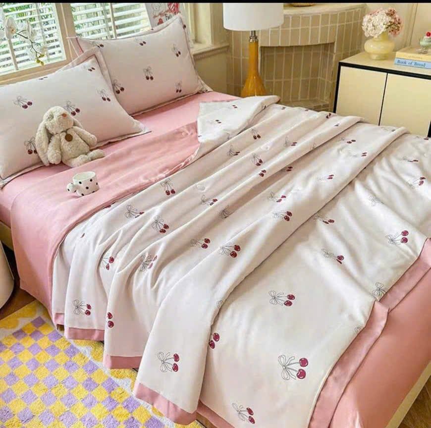  B4 - Bộ Chăn Ga Gối Lụa Thái 4 Món Cherry Hồng 