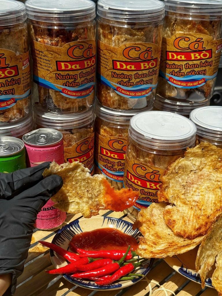 Cá Da Bò Nướng Than Hồng Chấm Sốt Cay - Ăn Vặt Api Food