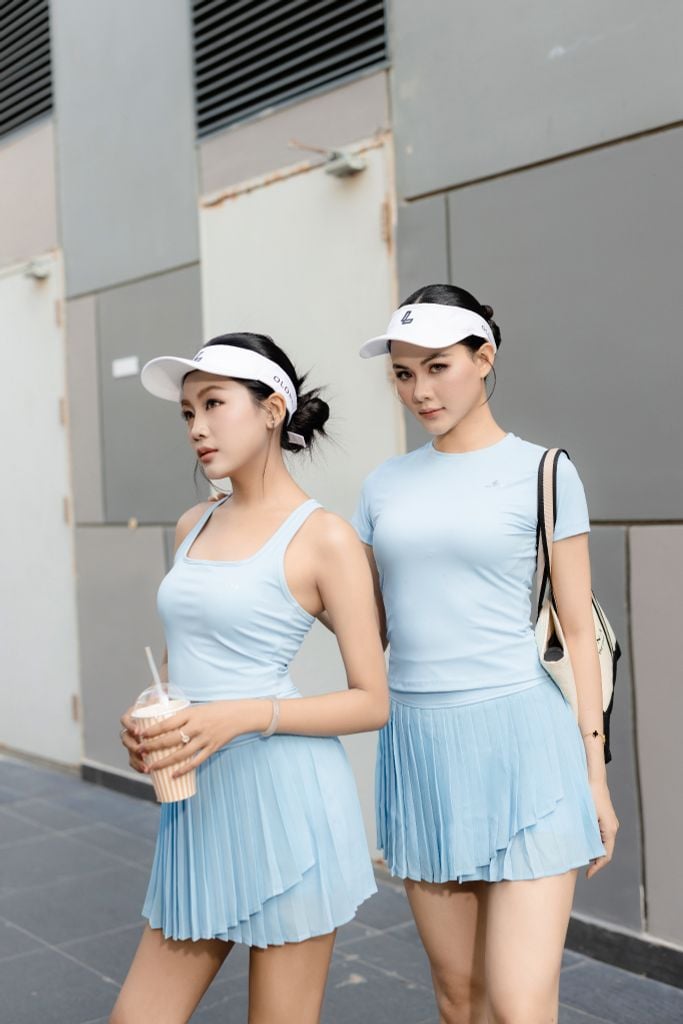 Set Bộ Thể Thao Nữ Áo Bra Ba Lỗ Phối Chân Váy Xếp Ly Co Giãn 4 Chiều Tập Tennis Pickleball Olona Sunny Set H42+V30