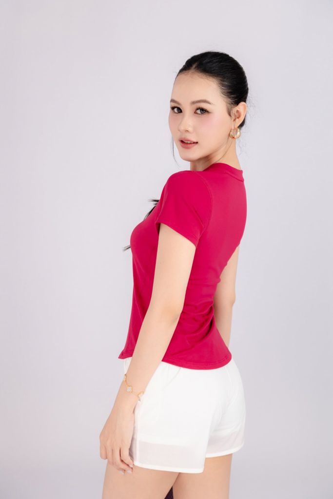 Áo Thun Tôn Dáng Thể Thao Nữ Olona Sports H25