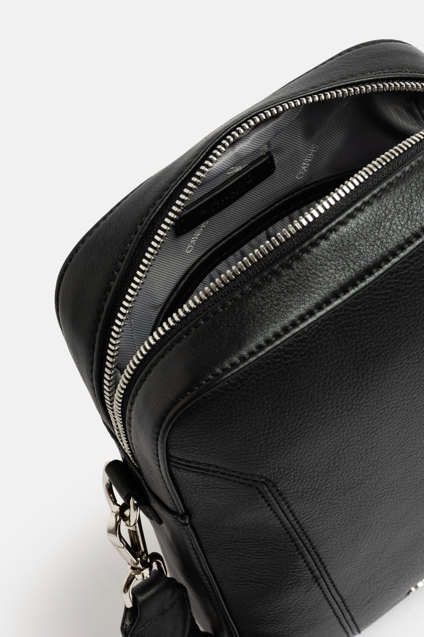  Túi đeo chéo MC045-BL 