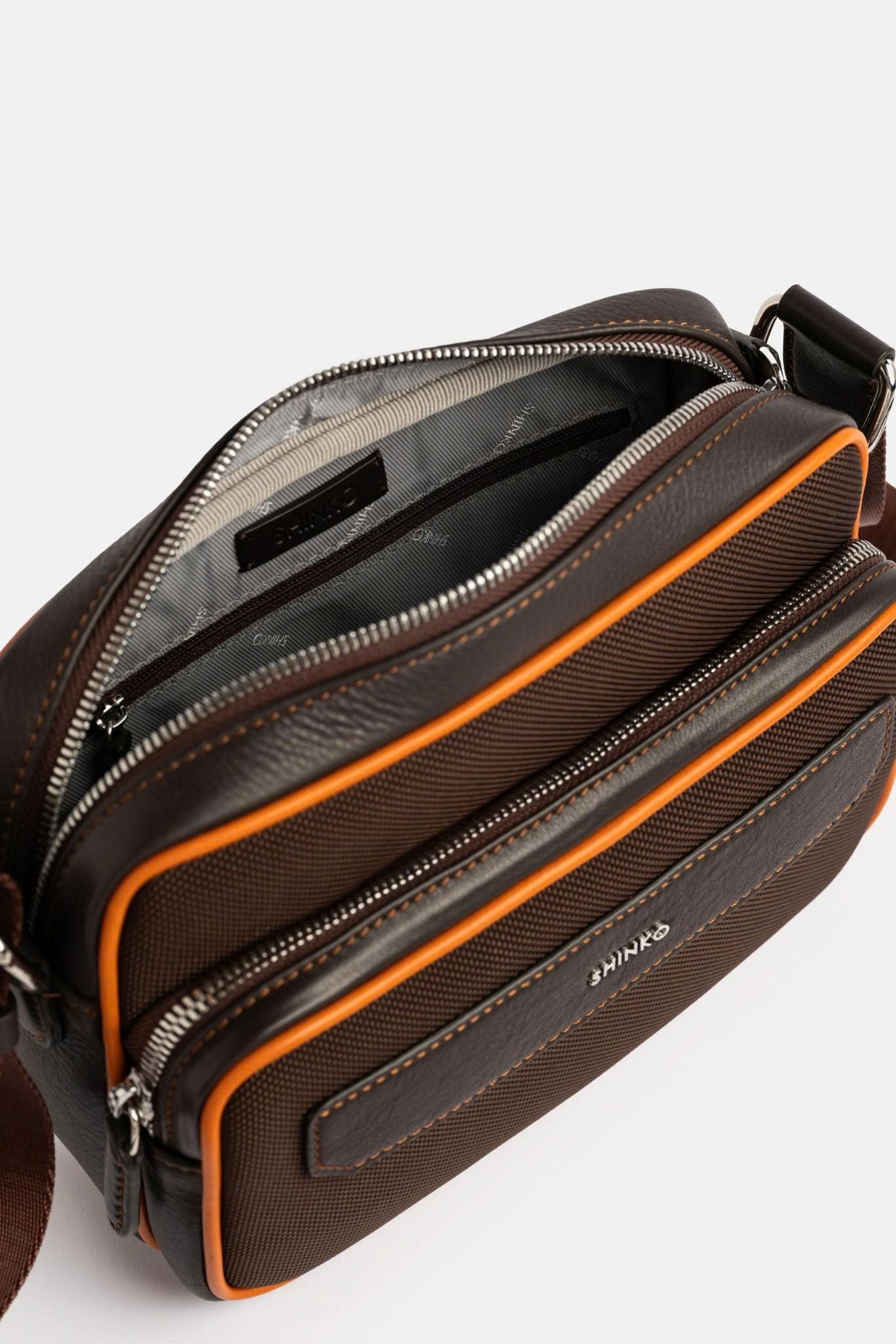  Túi đeo chéo MC040-DB 