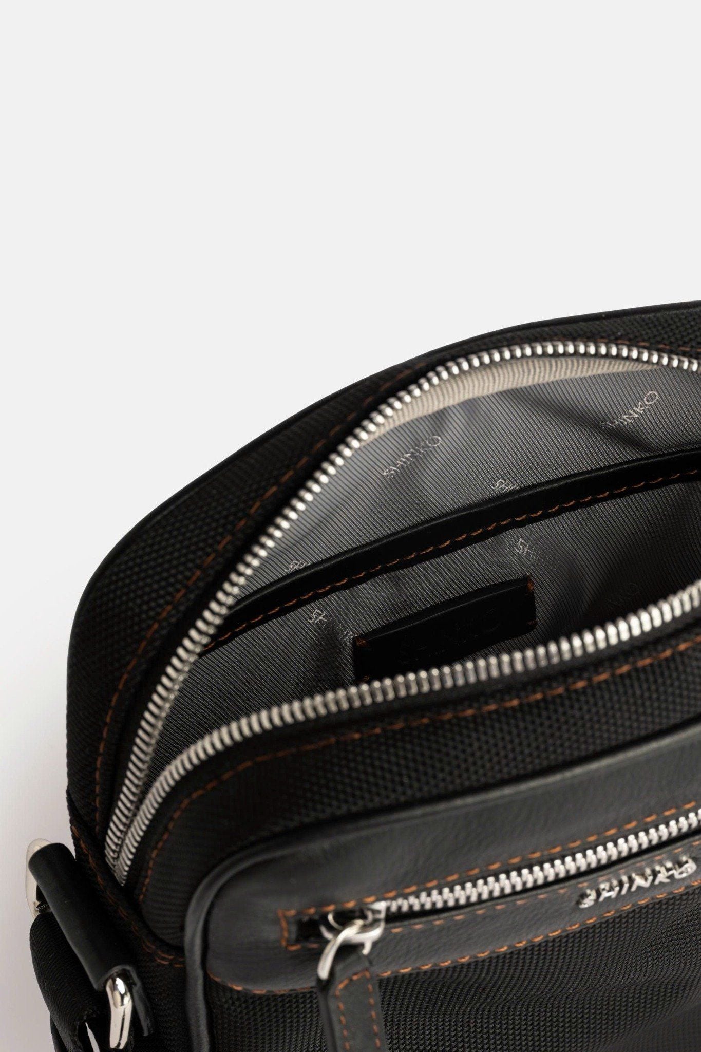  Túi đeo chéo MC041-BL 