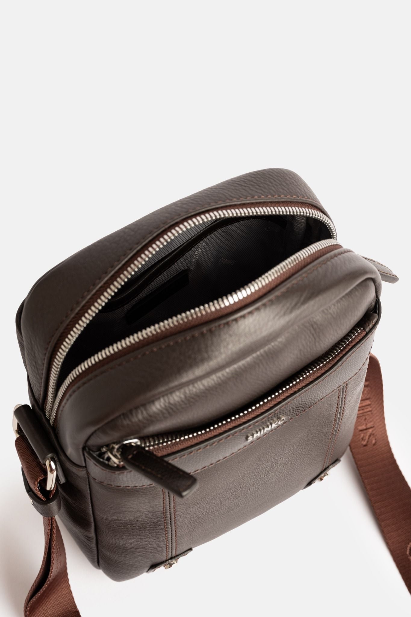  Túi đeo chéo MC042-DB 