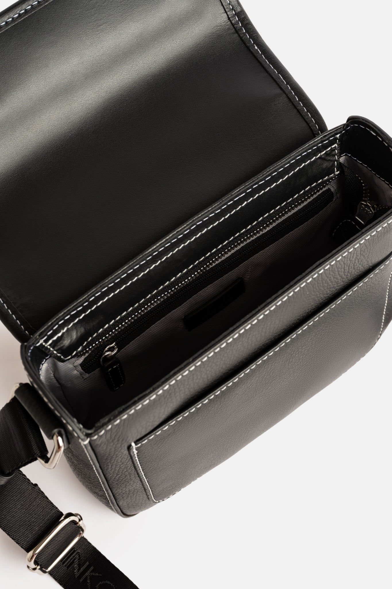  Túi đeo chéo MC044-BL 