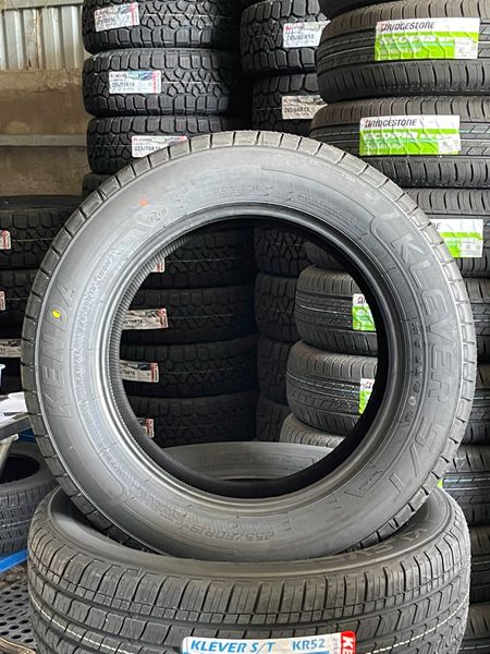 Lốp xe Kenda 255/60R19 KR52