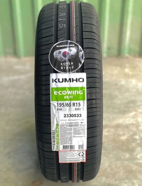 Lốp xe Kumho 195/65R15 ES31 91H