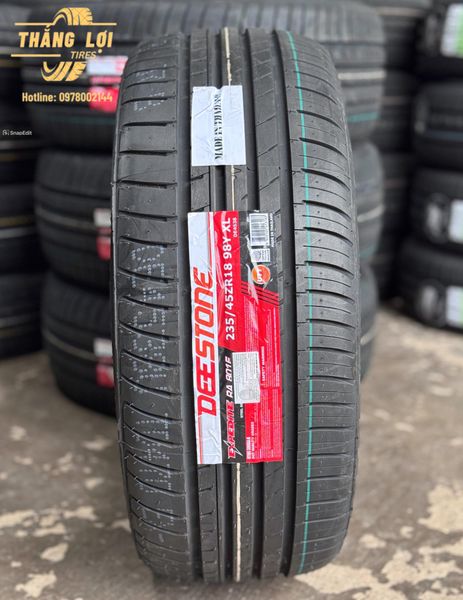 Lốp xe Deestone 235/45R18 RA801 (ZR)