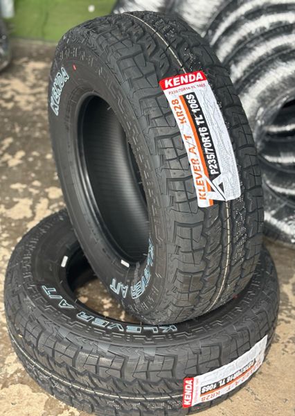 Lốp xe Kenda P 235/70R16 KR28
