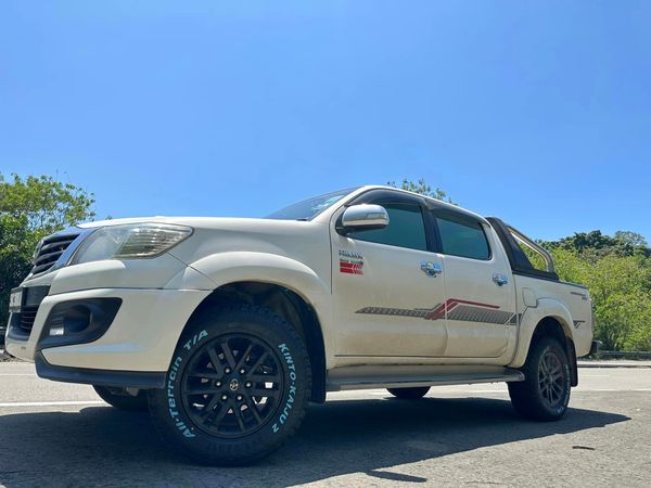 Lốp xe Kinto 265/65R17 AT Kaiju 2