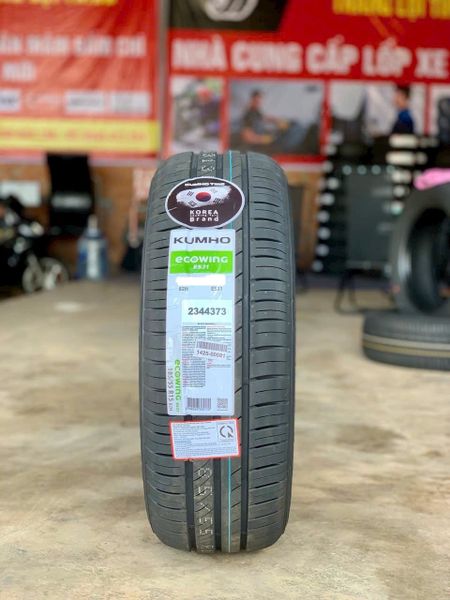 Lốp xe Kumho 155/65R13 ES31 04 73T