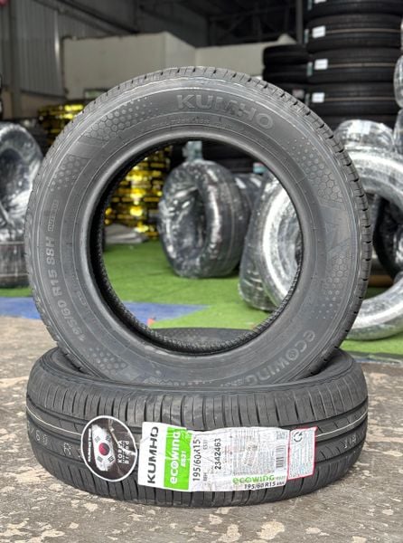 Lốp xe Kumho 195/60R15 ES31 88H
