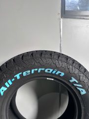 Lốp xe Kinto 245/70R16 AT Kaiju 2