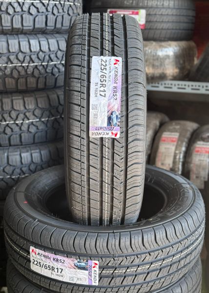 Lốp xe Kenda 225/65R17 KR52