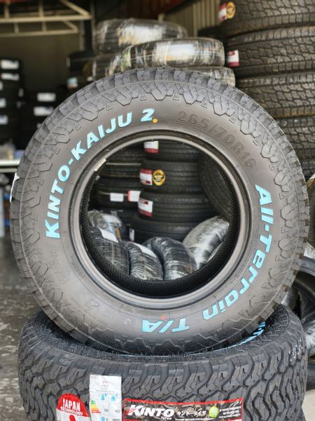 Lốp xe Kinto 265/70R16 AT Kaiju 2