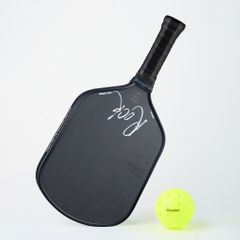 Vợt Pickleball MOTIVE ROCK PRO GEN 5 – Carbon Ép Nhiệt, Lõi Hybrid 16mm, 230g – Màu Đen