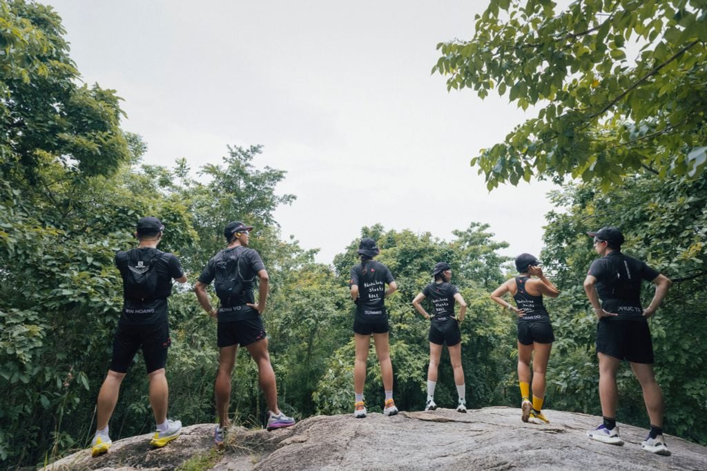 [SUUNTO X MOTIVE] Áo Thun Thể Thao Chạy Bộ Singlet