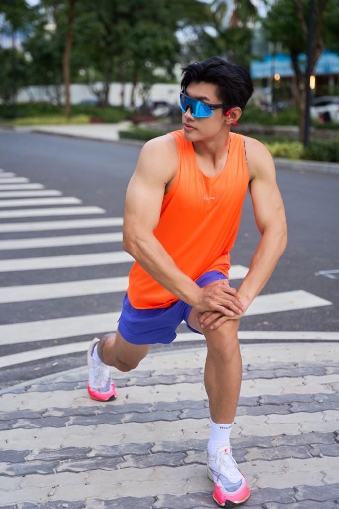 [SLM 102] Áo Thun Thể Thao Chạy Bộ Nam MOTIVE Men Simple Color Singlet - Màu Xanh Neon