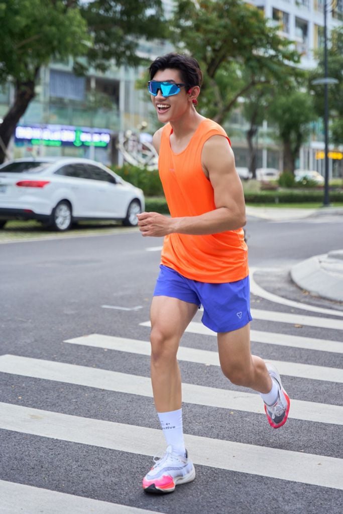 [SLM 102] Áo Thun Thể Thao Chạy Bộ Nam MOTIVE Men Simple Color Singlet - Màu Xanh Biển