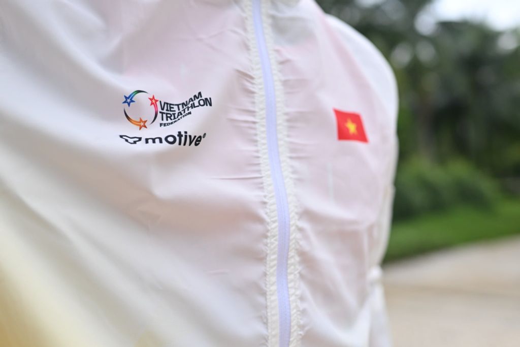 [VTRF X MOTIVE]  Áo Khoác Thể Thao Nam
