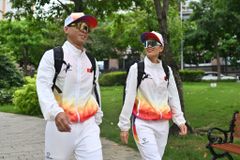[VTRF X MOTIVE]  Áo Khoác Thể Thao Nam