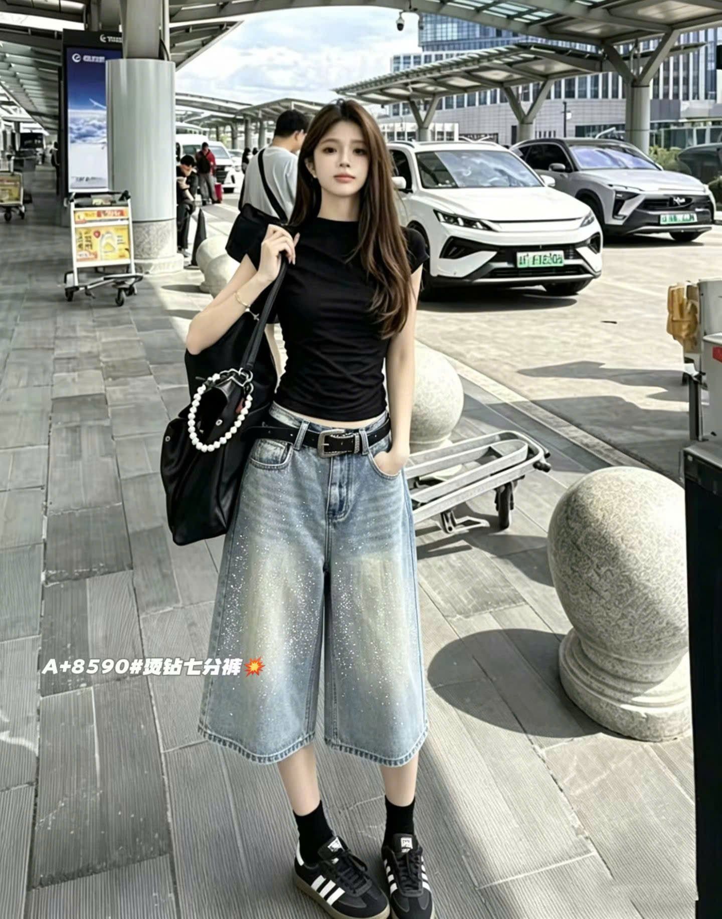  Quần jean lửng họa tiết đính đá - E20 EO (S<68, M<72,L<76) 