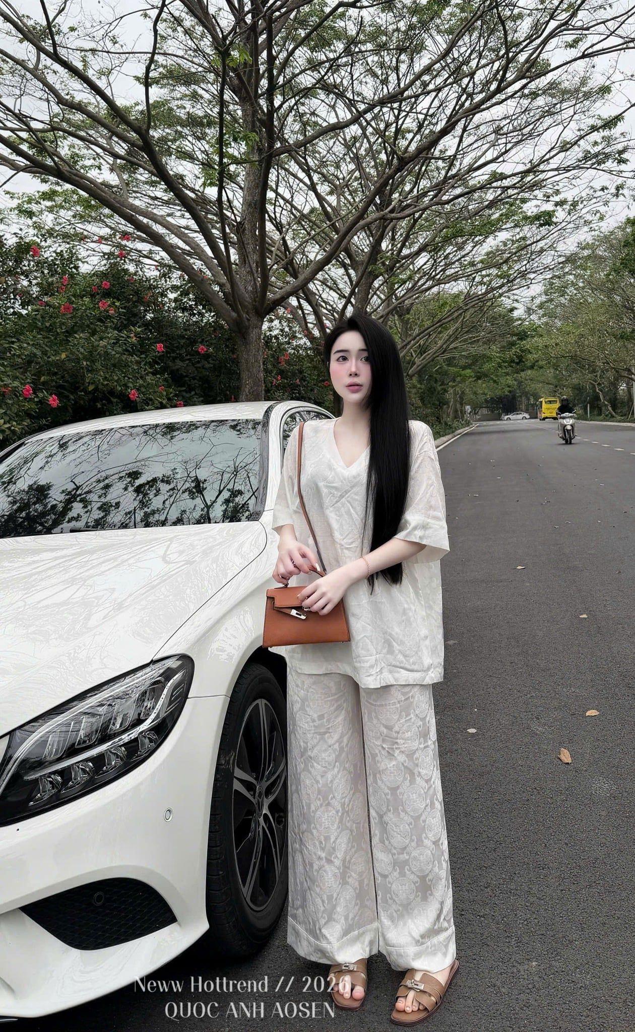  Set áo cổ tim in hoa vân mix quần suông dáng dài - K212 