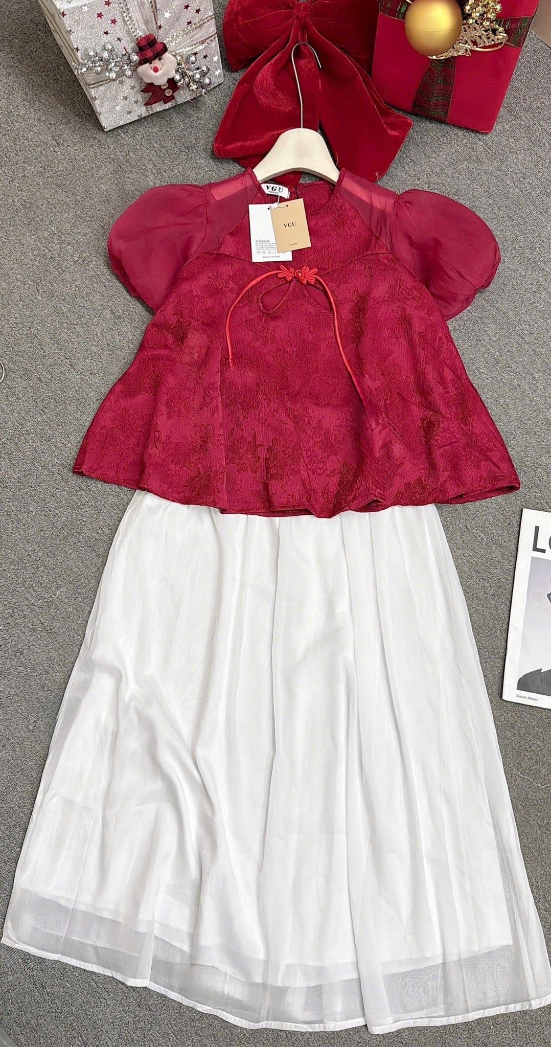  Set áo tay bồng cài nút tàu khoét mix chân váy suông - ĐỎ - H87 ( 50 % lưng chun ) 