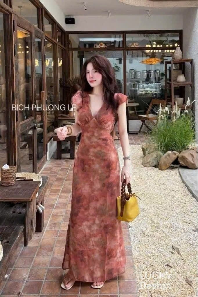  Váy loang hoa cổ v dáng dài siêu hot - K78 ( EO S<68 M<72 ) 