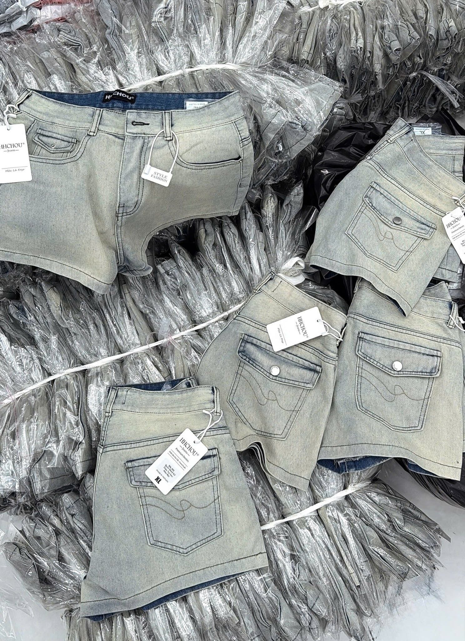  Quần short jean BASIC phối túi hộp chạy viền chỉ - V48 (EO S<66, M<70, L<74, XL<78, XXL<82) 