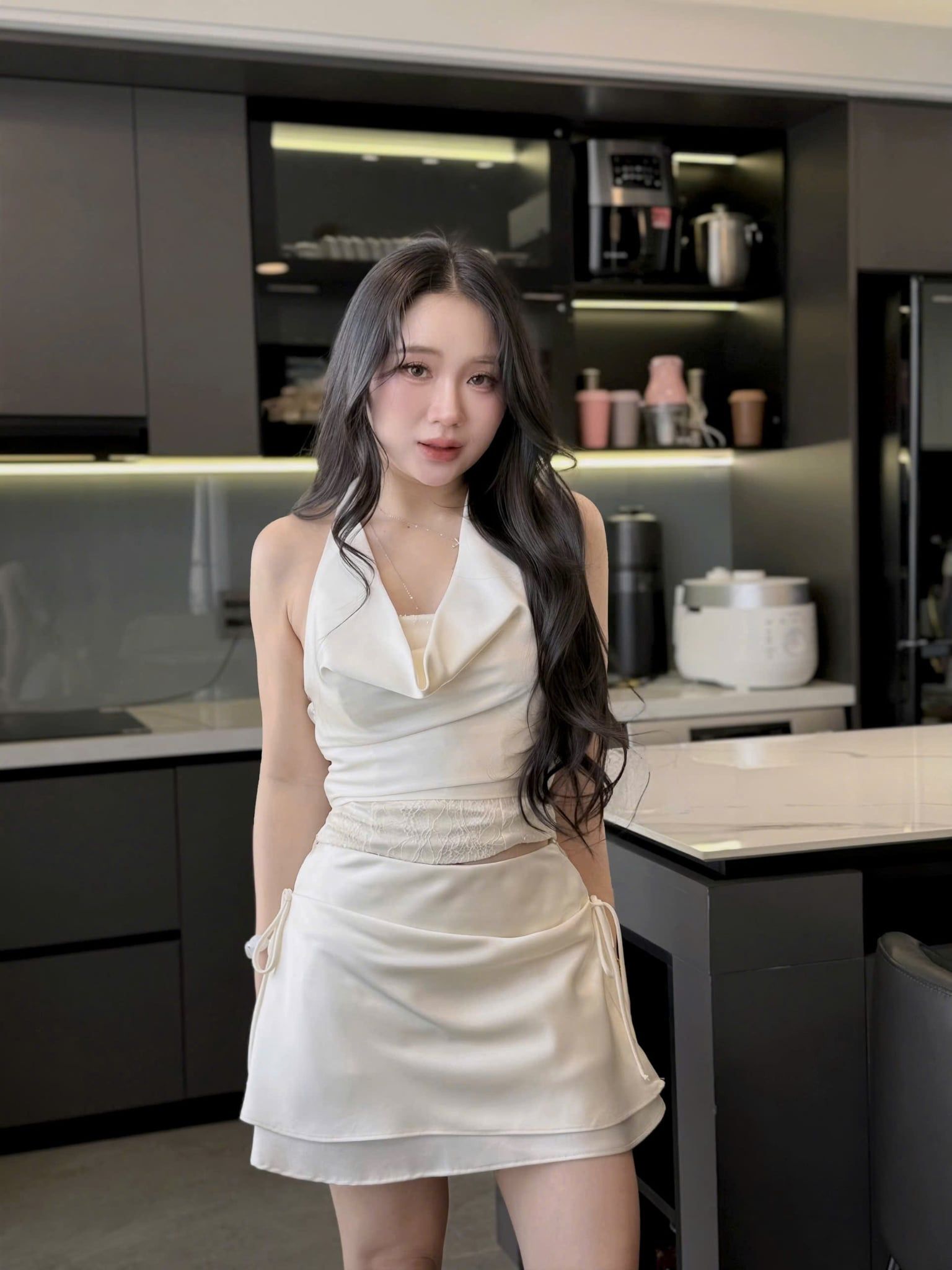  Set áo cổ đổ phối ren mix chân váy cách điệu - KEM - V180 (EO S<68, M<72) 