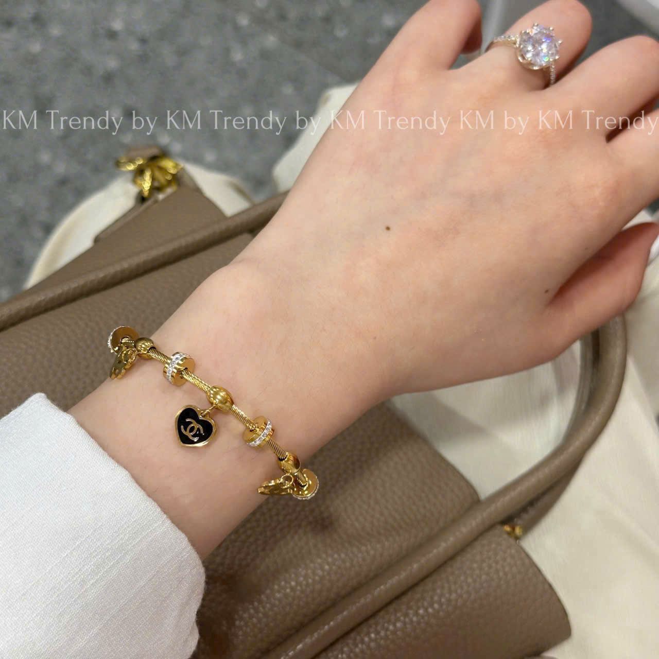  LẮC TAY ĐÍNH CHARM TRÁI TIM - PK12 