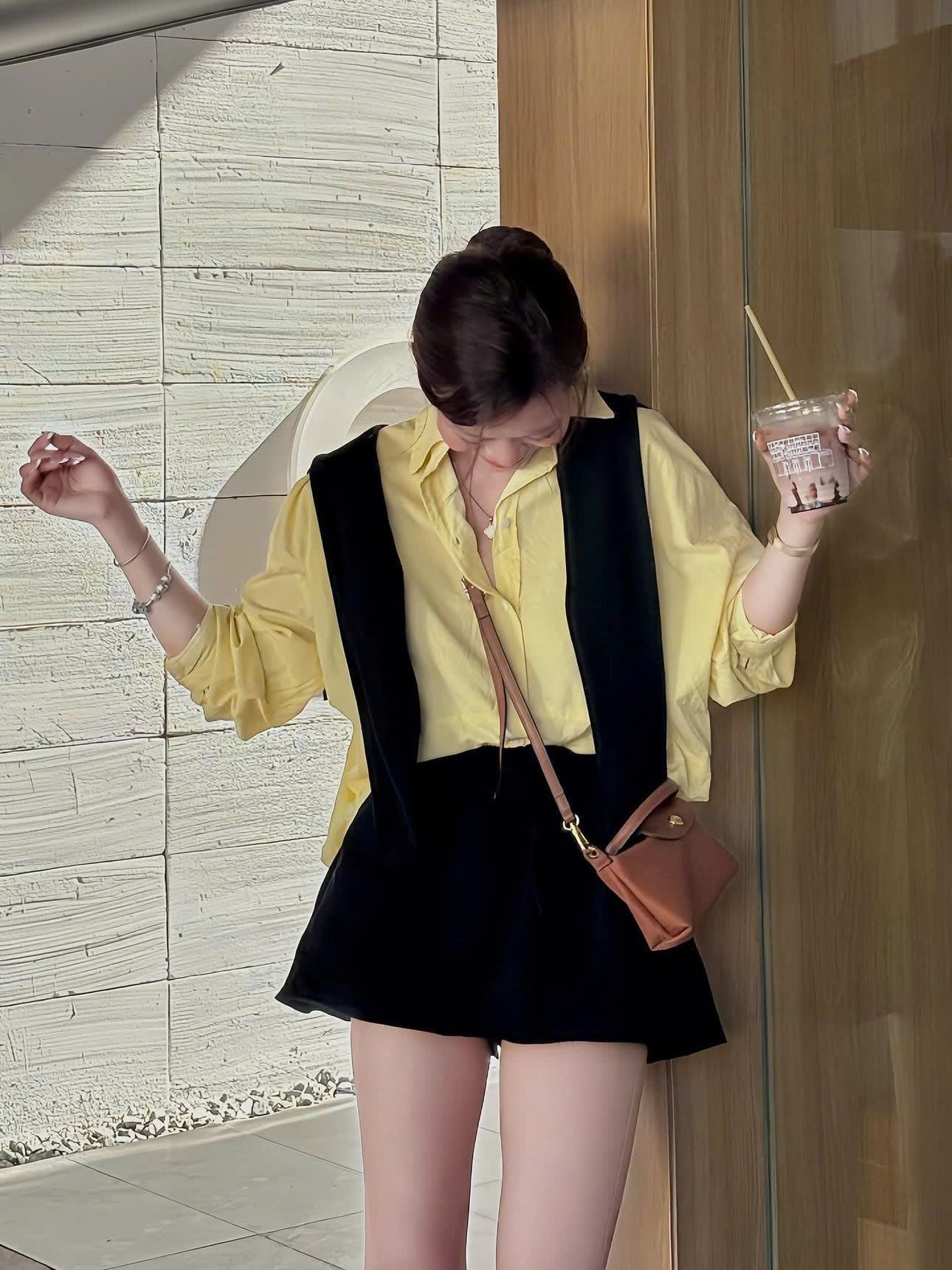  Set 3 món áo sơ mi kèm choàn len mix chân váy - VÀNG - E270 