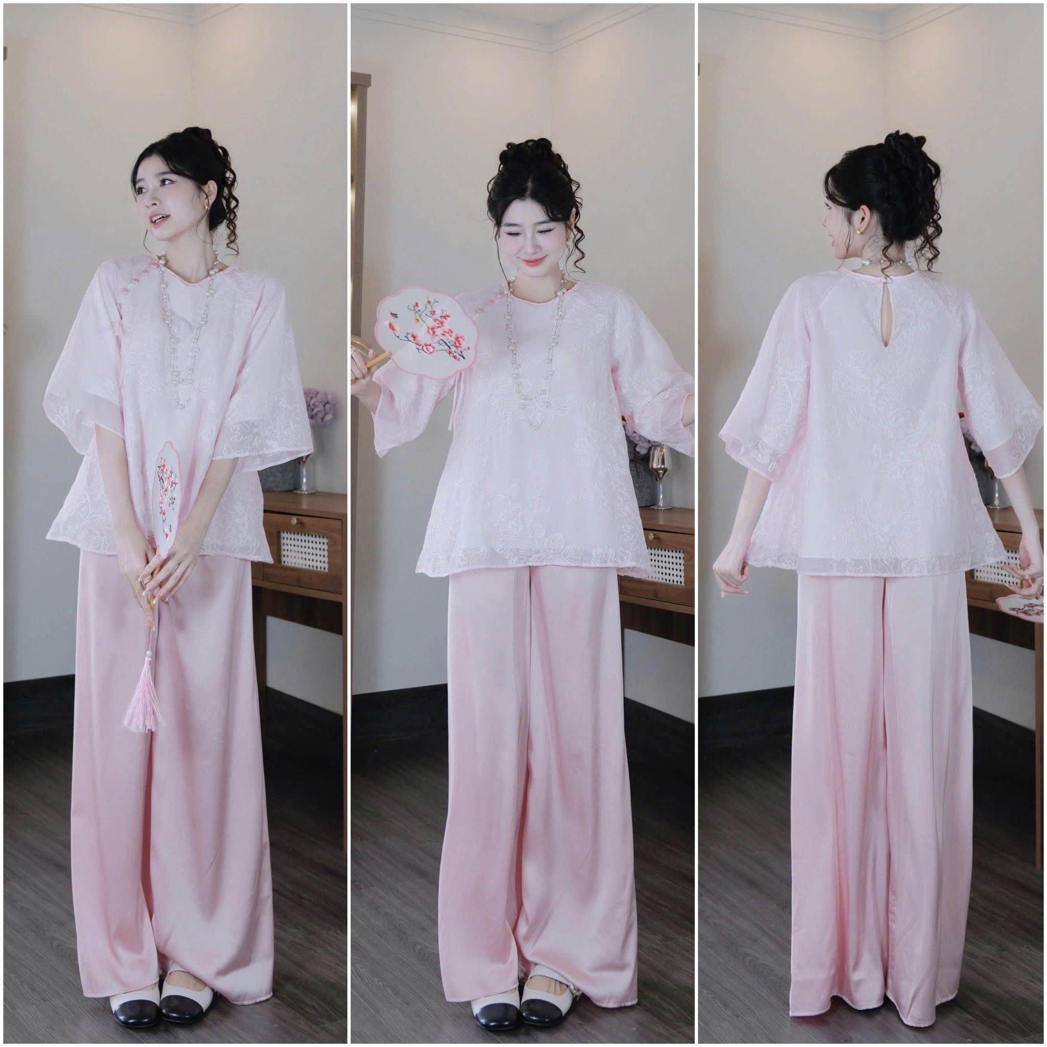  Set bộ áo cách tân thêu hoa đính 5 nút + quần suông lụa hồng - R90 