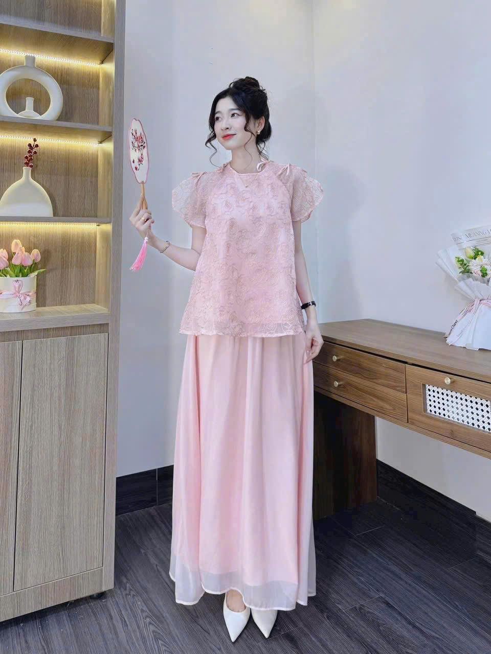  Set cách điệu áo thêu ren hoa mix chân váy suông dài - HỒNG - G82 ( CV DÀI 90CM, ÁO 62CM ) 