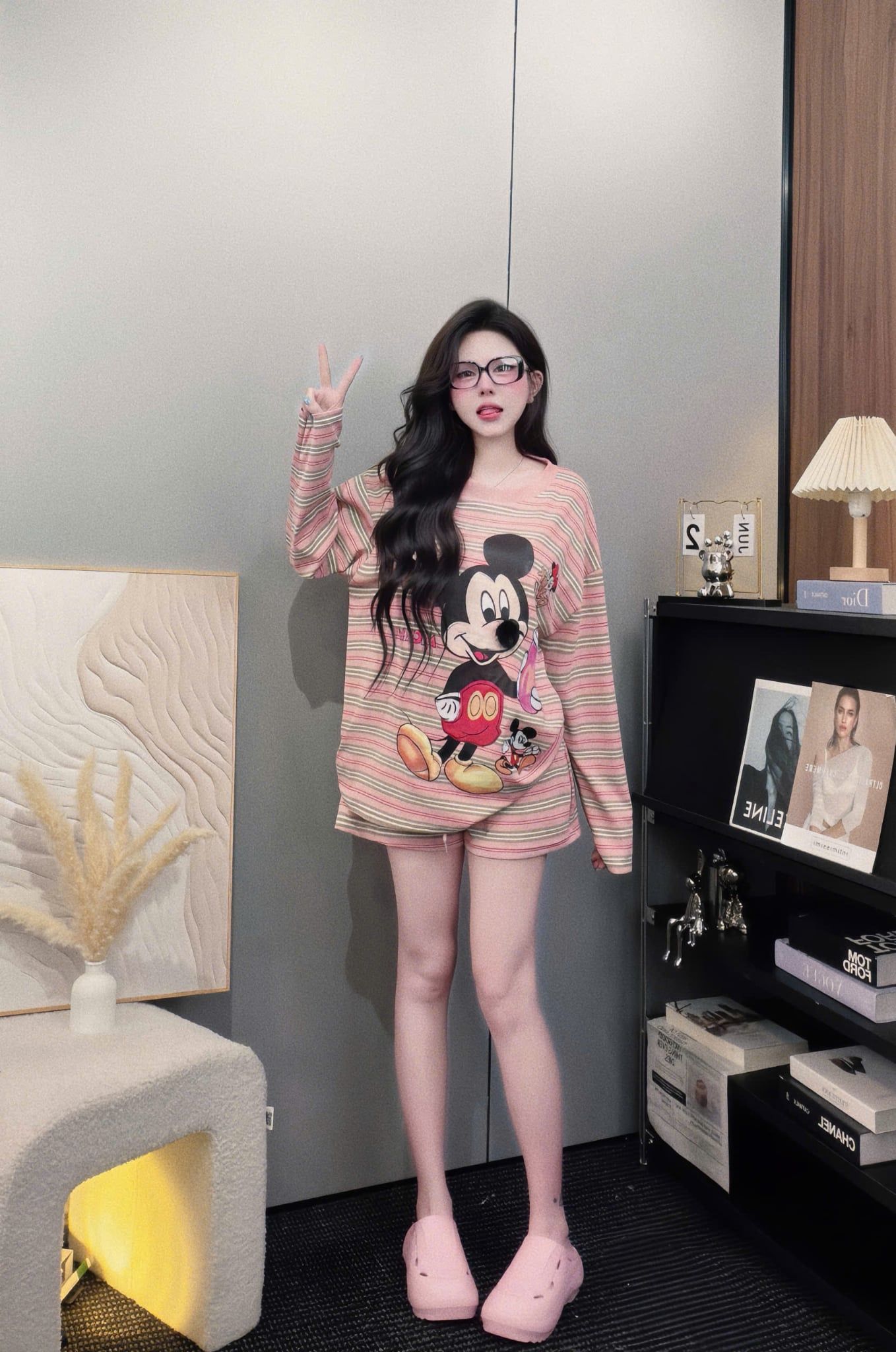  Set 2 món áo tay dài mickey mix quần short kẻ - HỒNG - Q160 
