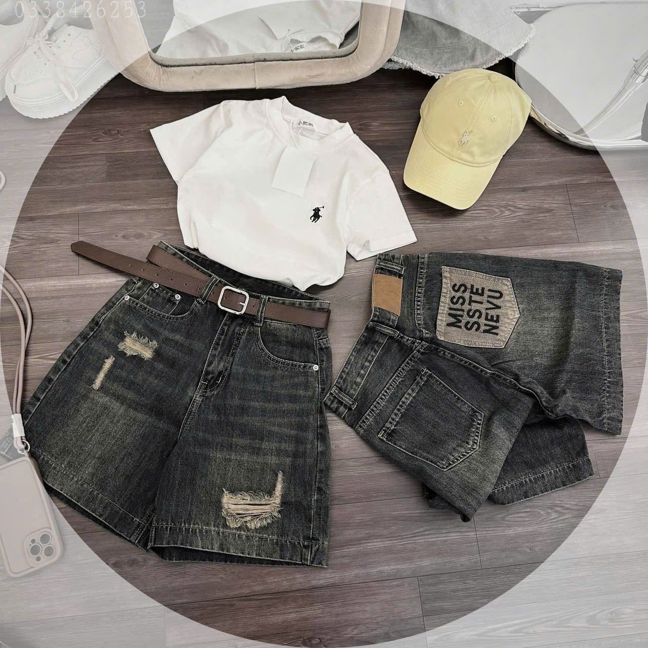  Quần jean ngố thêu chữ MISS - K107 (EO S<68, M<72, L<76) 