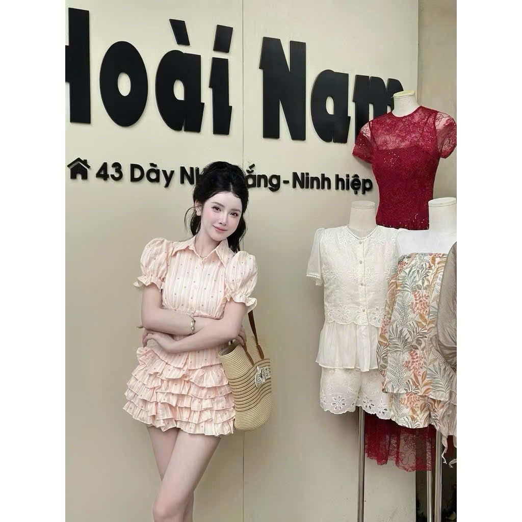  Set kẻ áo sơ mi tay bồng mix chân váy tầng hoạ tiết chấm bi HỒNG - E107  (FREESIZE eo dưới 78 mang xinh) 