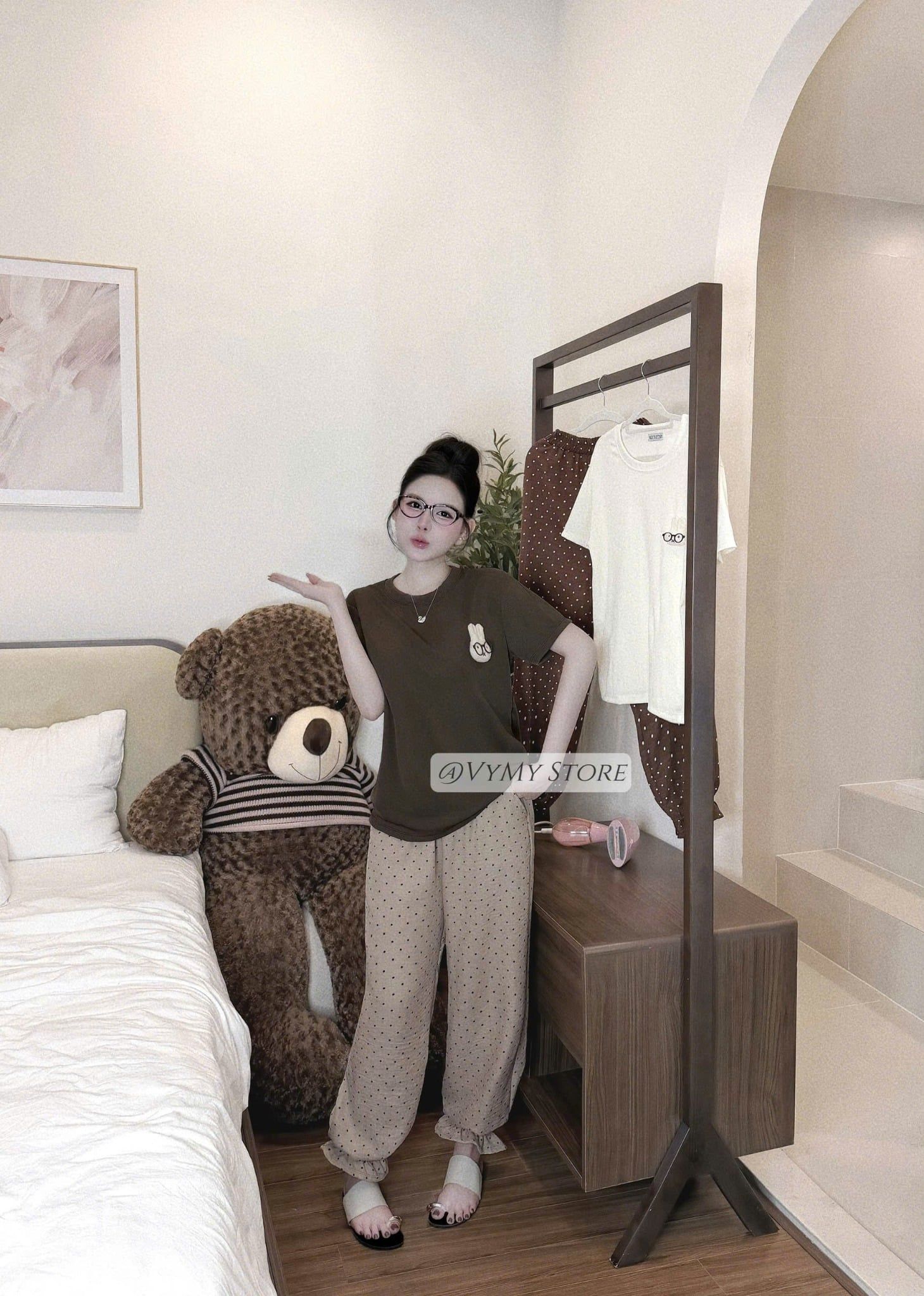  H117 Set bộ tag thỏ mix quần chấm bi dáng dài - NÂU - G119 
